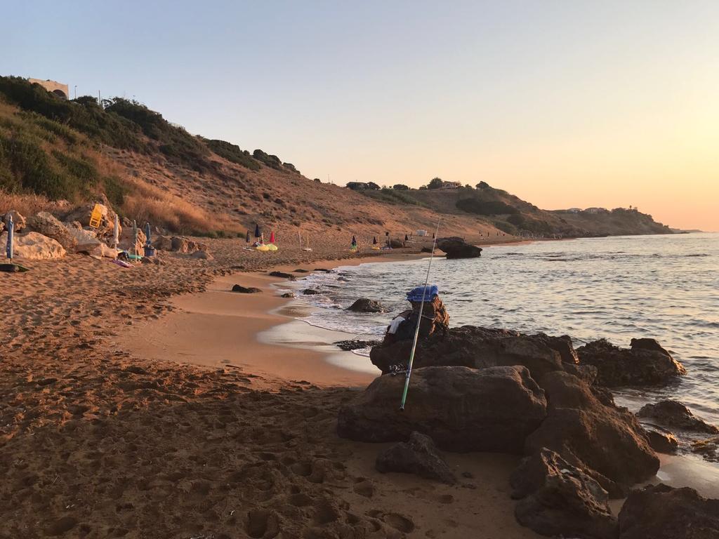 Casa Elvira Acomodação com café da manhã Isola Di Capo Rizzuto Exterior foto