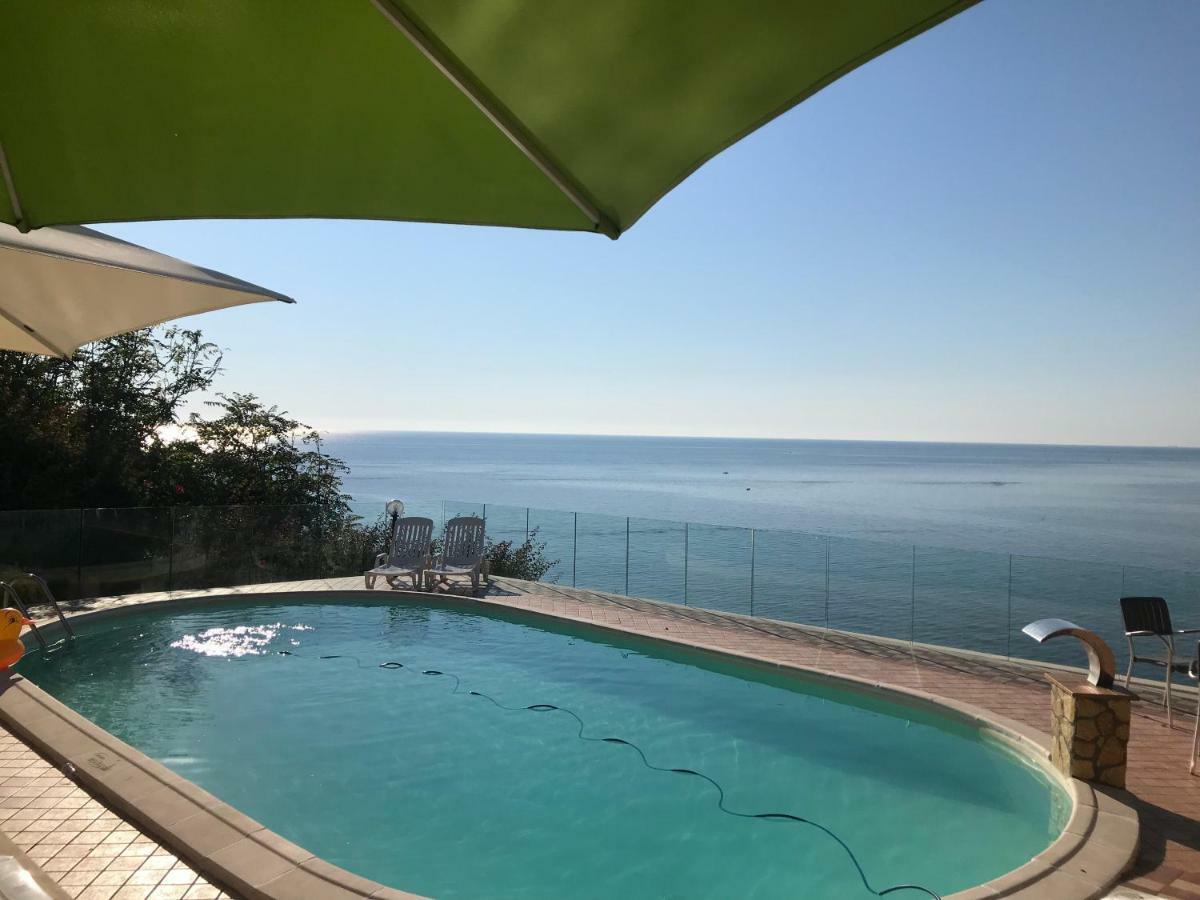 Casa Elvira Acomodação com café da manhã Isola Di Capo Rizzuto Exterior foto